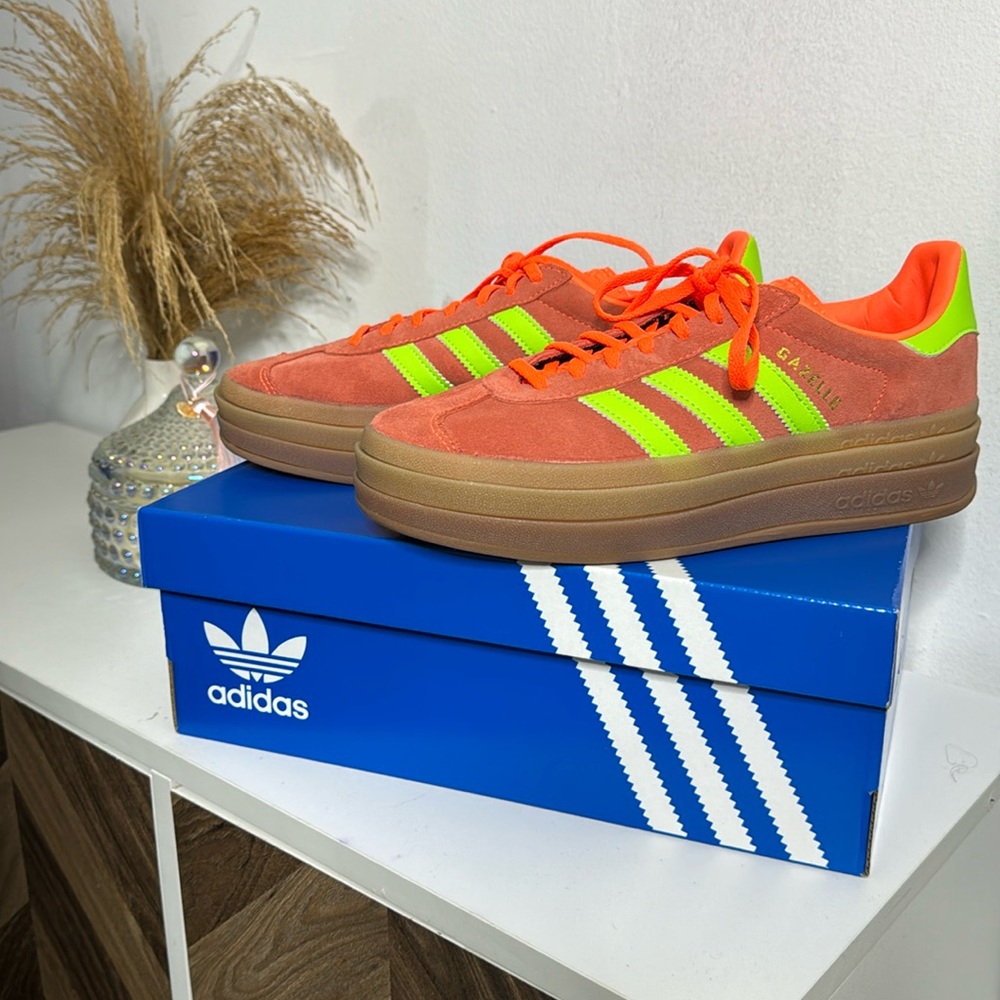Gazelle Adidas Bold Women’s